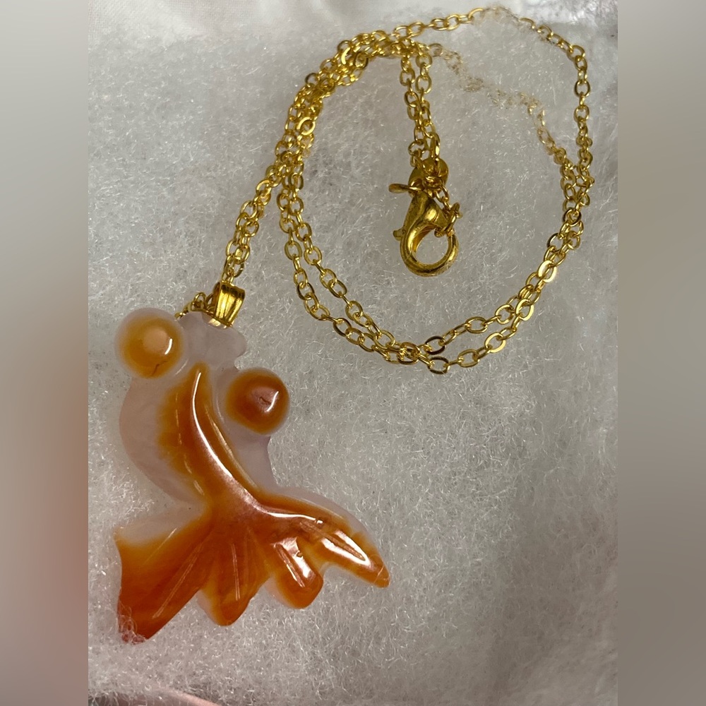 NEW Unique Koi Fish Pedant Faux gold chain